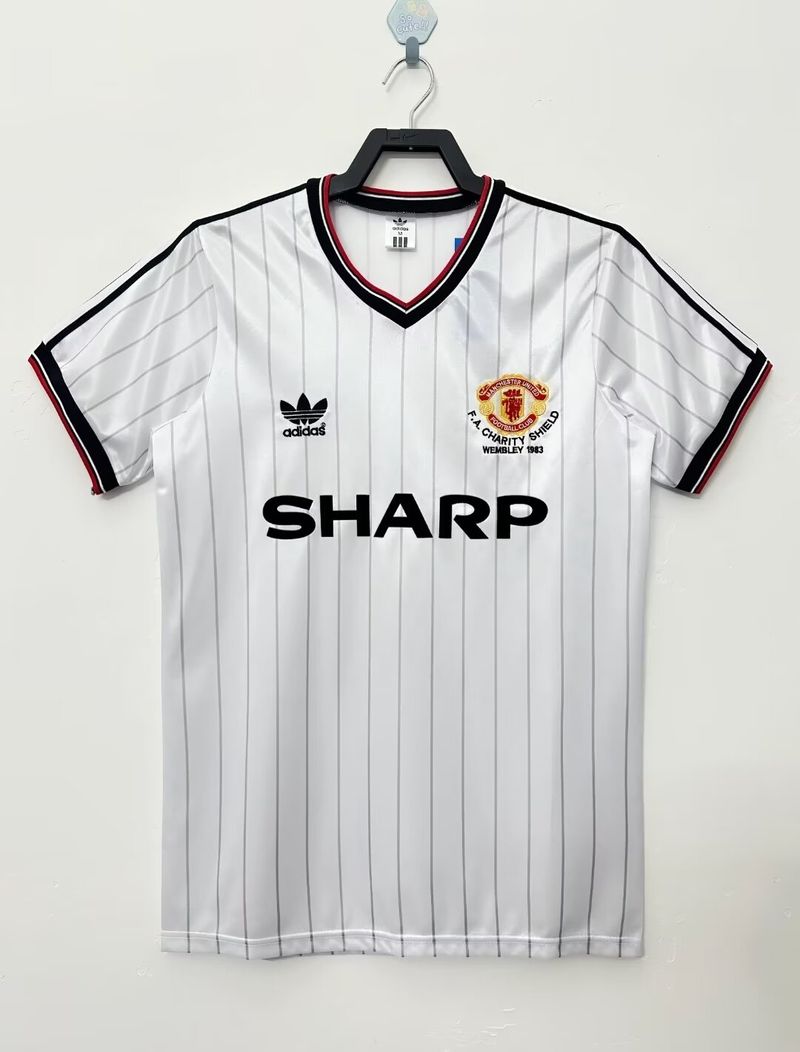 Retro Manchester United 1983 away Main image