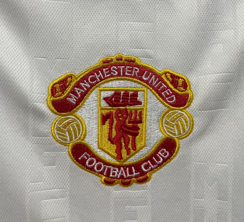 Retro Manchester United 1988-1990 away