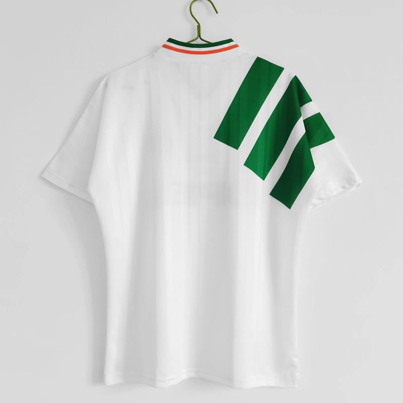 Irlande Rétro 1992-1994 extérieur