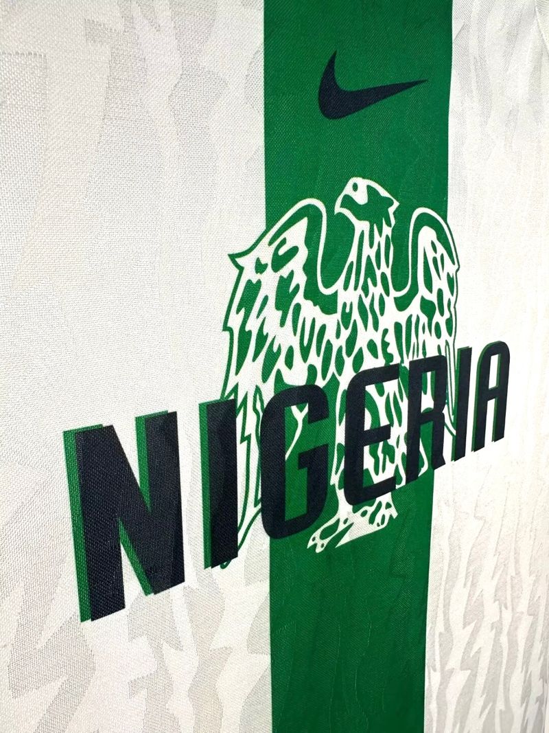 Retro Nigeria 1996 away