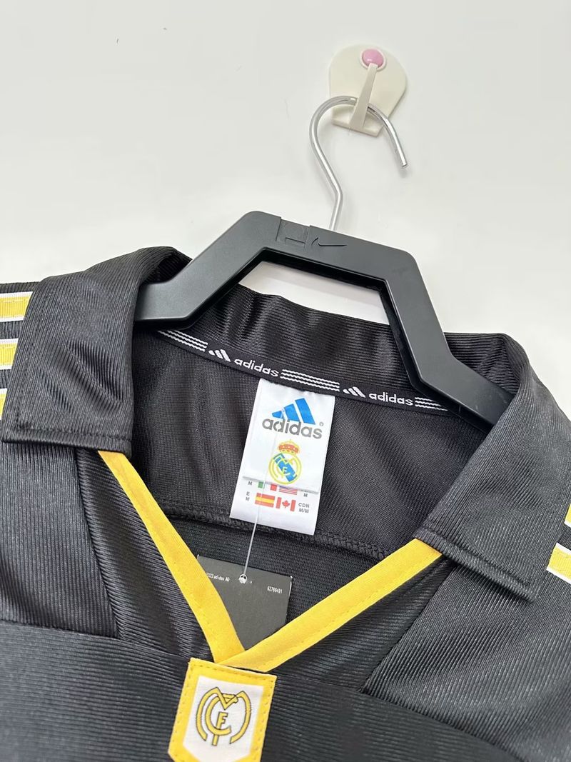 Retro Real Madrid 1999-2001 away