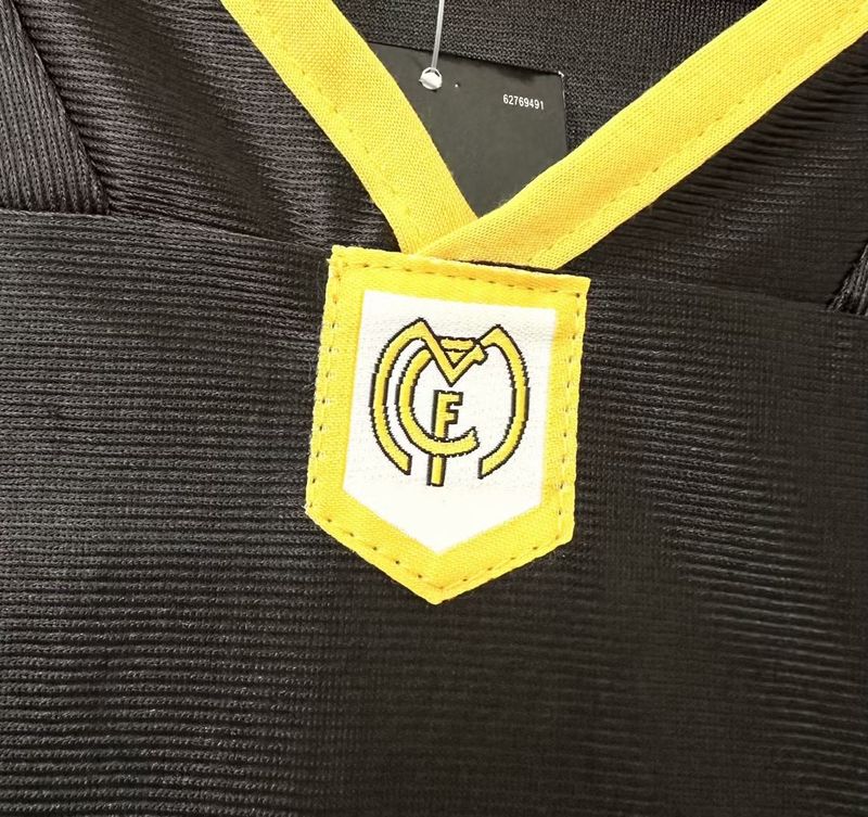 Retro Real Madrid 1999-2001 away