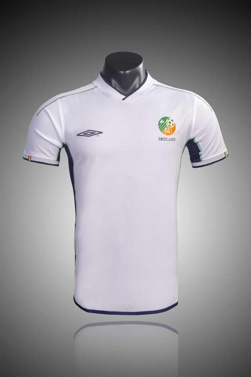 Retro Ireland 2002 away Main image