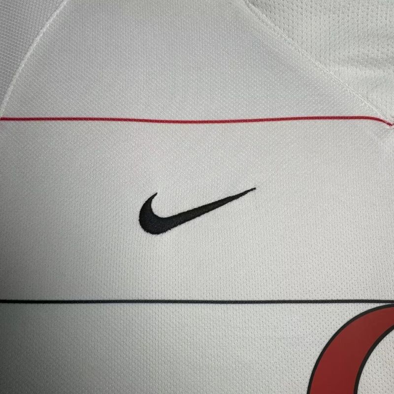 Retro Manchester United 2003-2004 second away