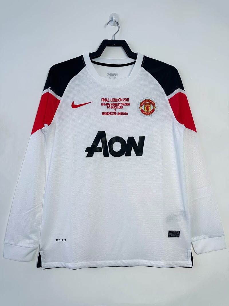 Retro Manchester United 2010-2011 away Long Sleeve Main image