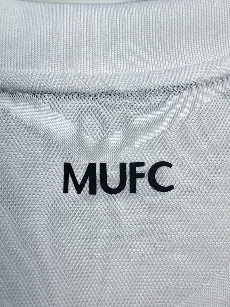 Maillot rétro Manchester United extérieur manches longues 2010-2011