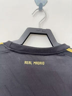 Maillot extérieur rétro Real Madrid 2011-2012