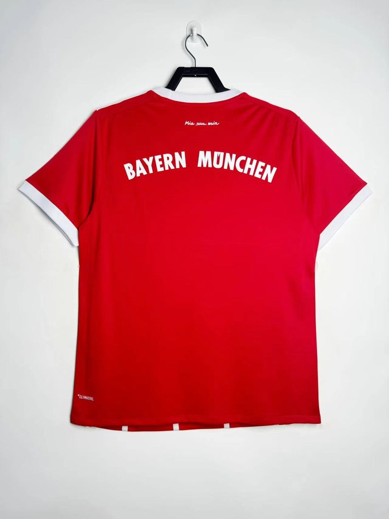 Retro Bayern Munich domicile 2017-2018