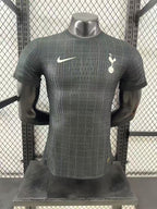 Joueur extérieur de Tottenham Hotspur 2025-2026