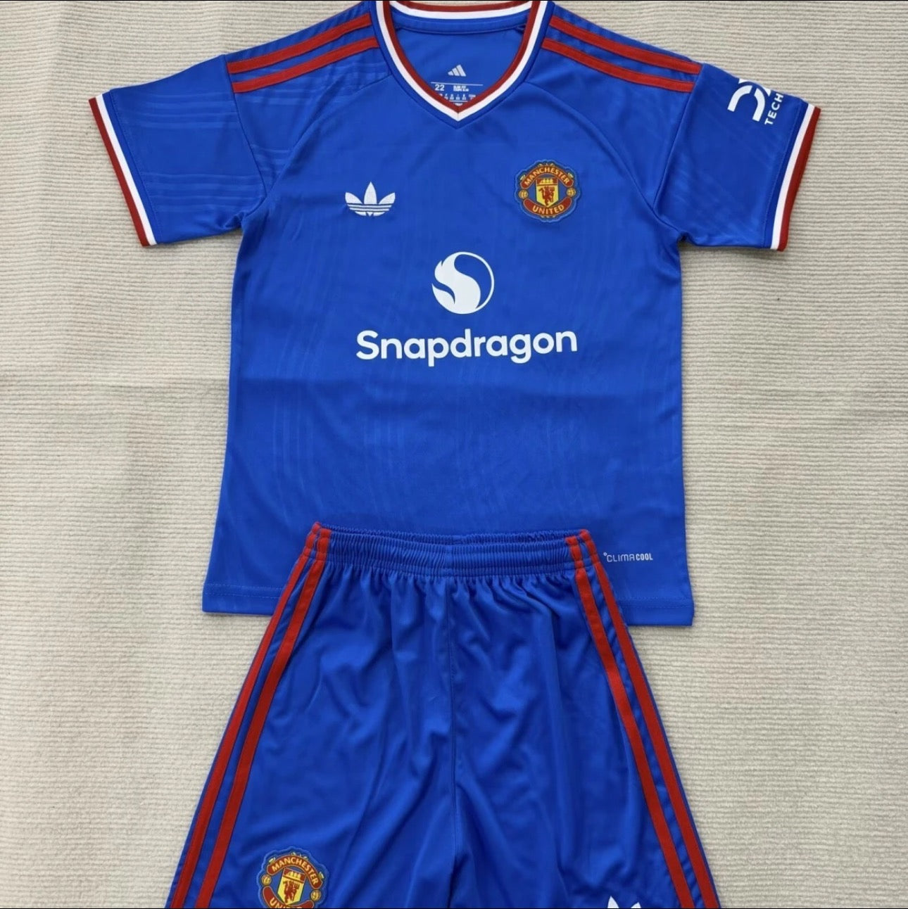 Kids Manchester United 2026-2027 away Main image