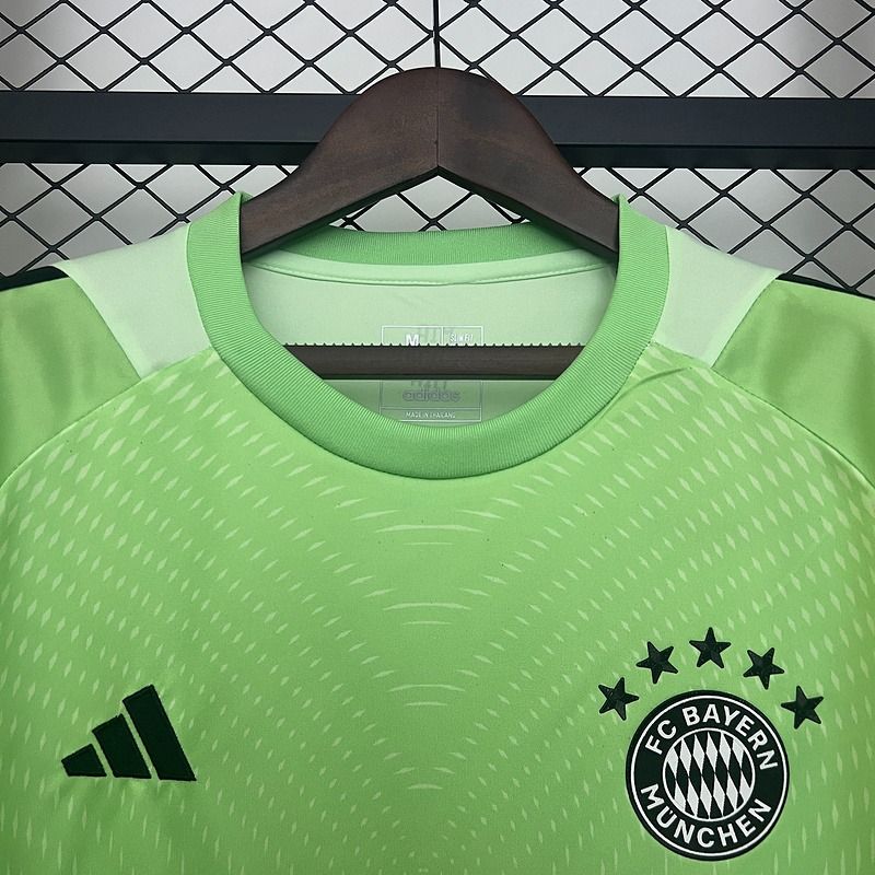Bayern München 2025 - 2026 goalkeeper - WCFOOTBALLSUIT