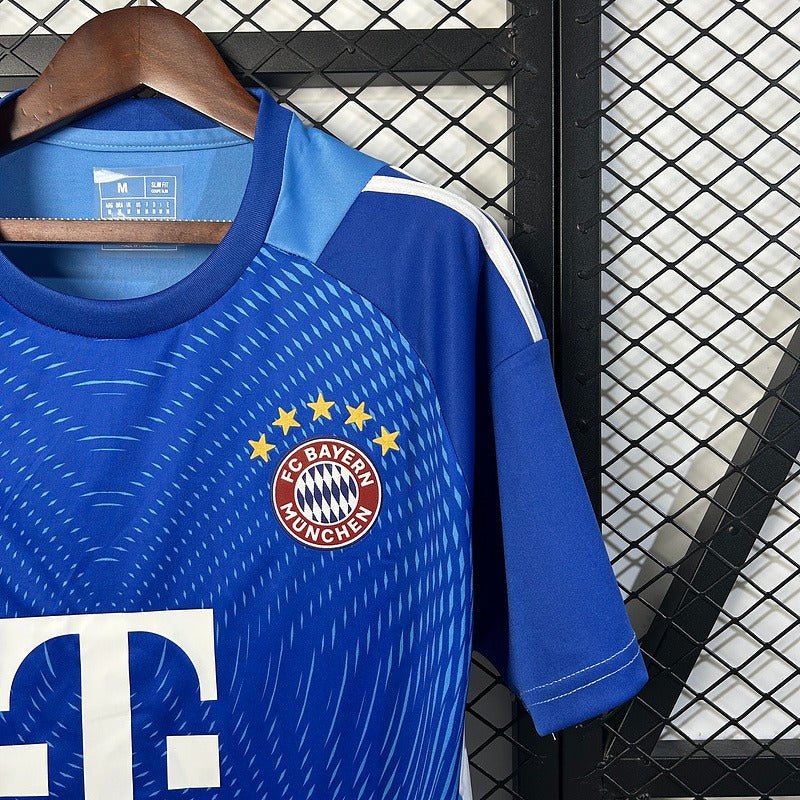 Bayern München 2025 - 2026 goalkeeper - WCFOOTBALLSUIT