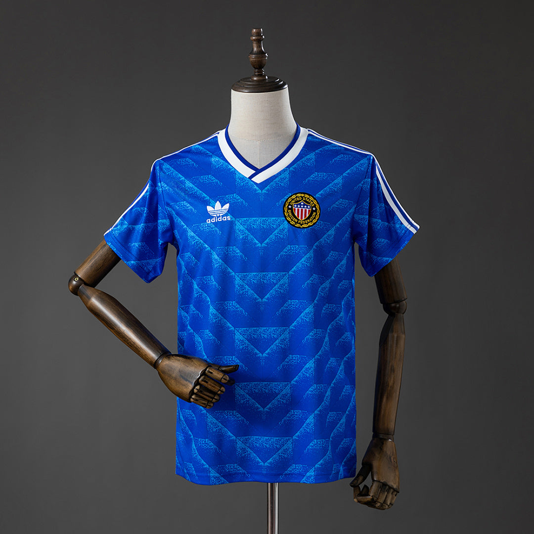 Retro USA 1988 Away Fan