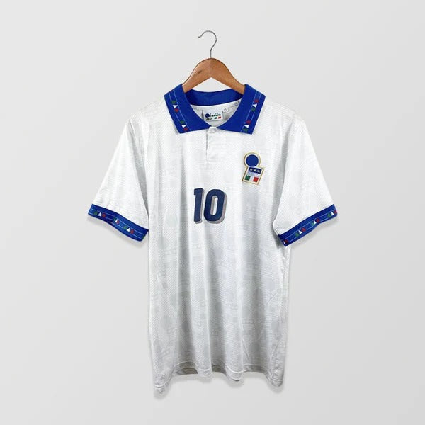 Retro Italy 1994 away Secondary image