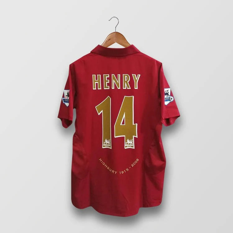 Retro Arsenal FC 2005-2006 home Main image