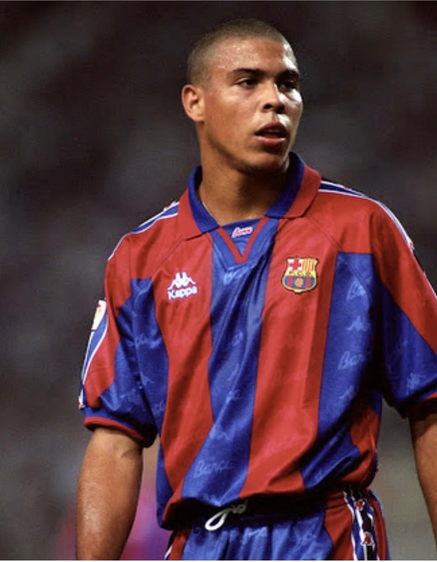 Retro FC Barcelona 1996-1997 home