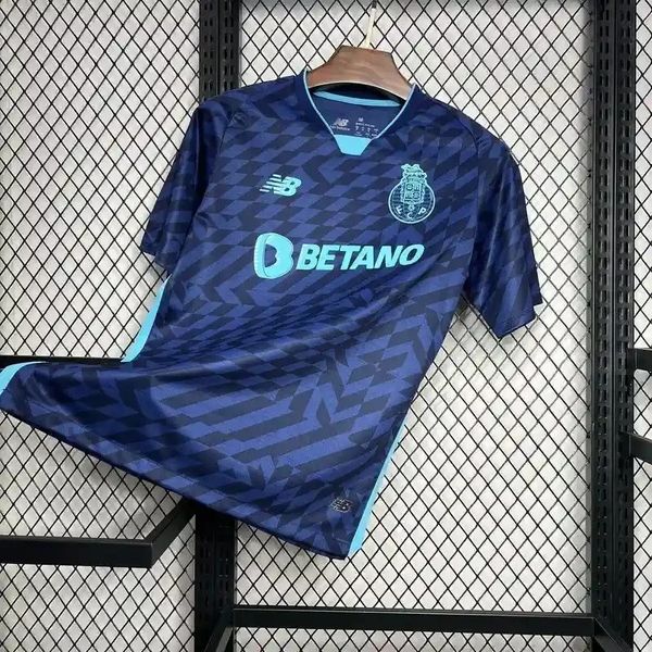 FC Porto 2024-2025 away