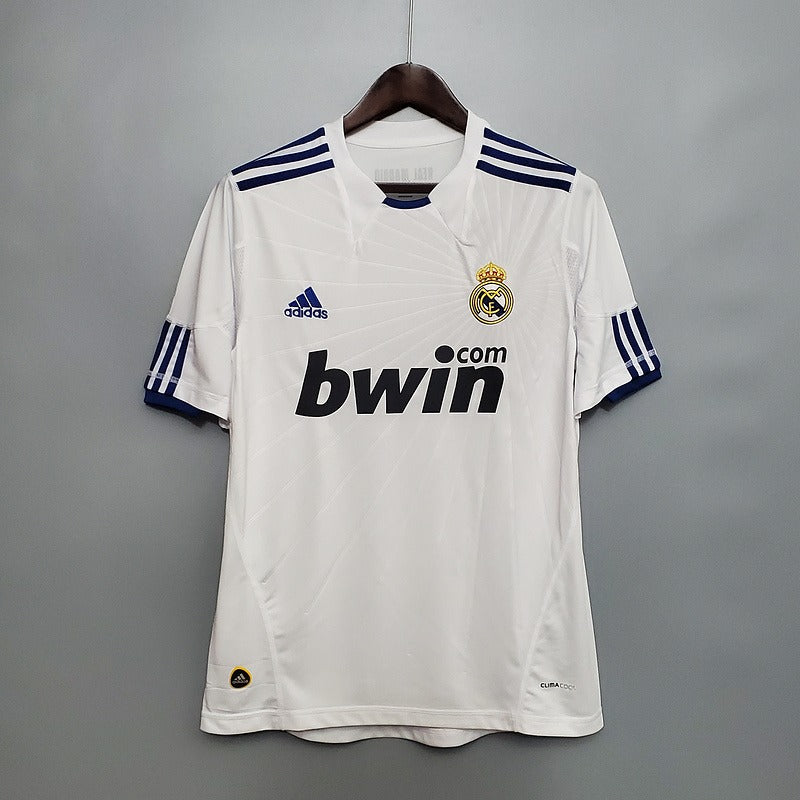 Retro Real Madrid 2010-2011 home Main image