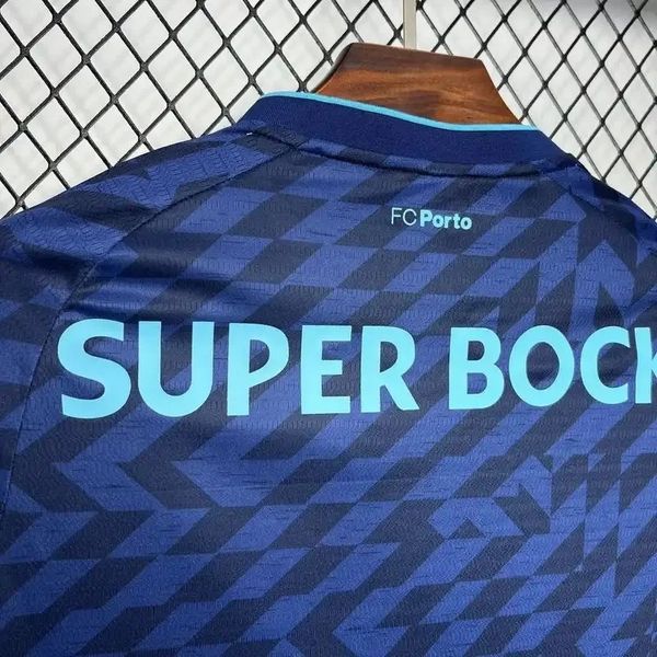 FC Porto 2024-2025 away