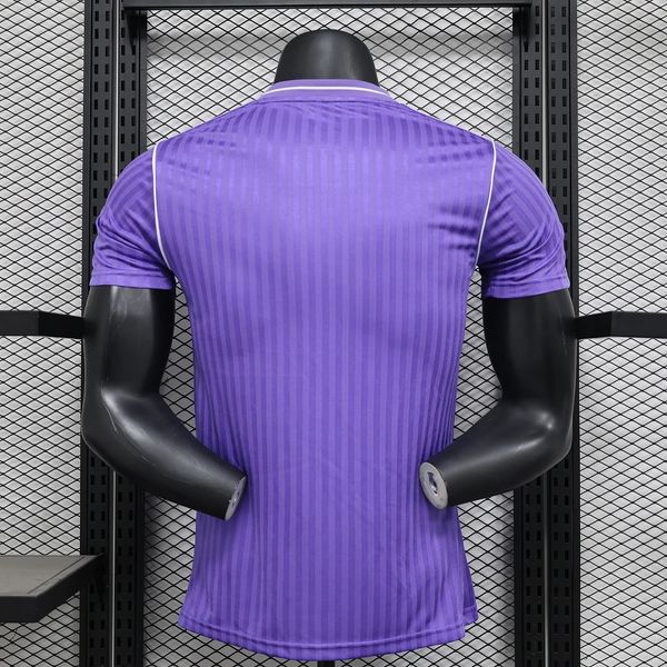 Joueur édition spéciale Real Madrid 2025-2026 Image secondaire du produit