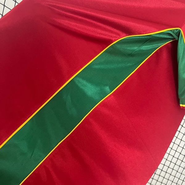 Retro Portugal 1998 home
