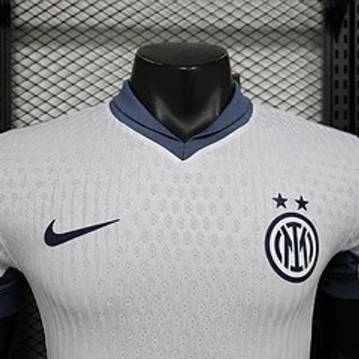 Joueur extérieur Inter Milan 2024-2025