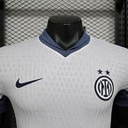 Joueur extérieur Inter Milan 2024-2025