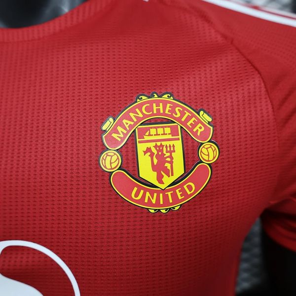 Manchester United 2024-2025 home player