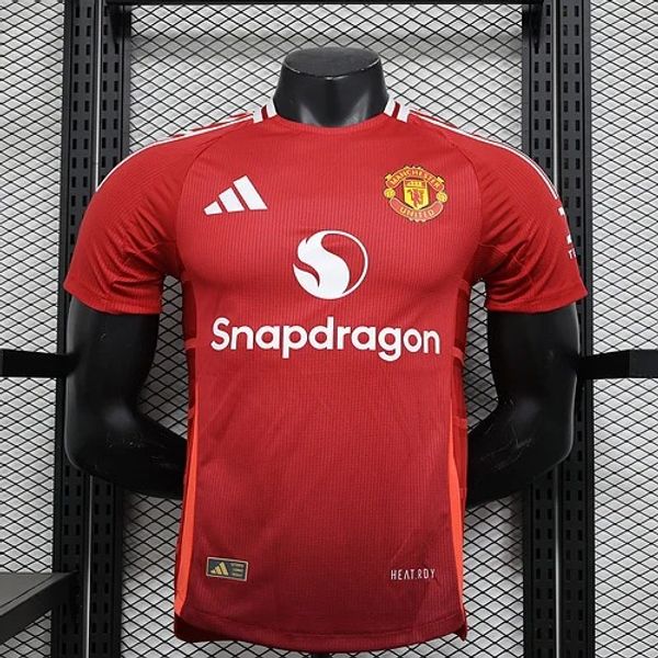 Manchester United 2024-2025 home player