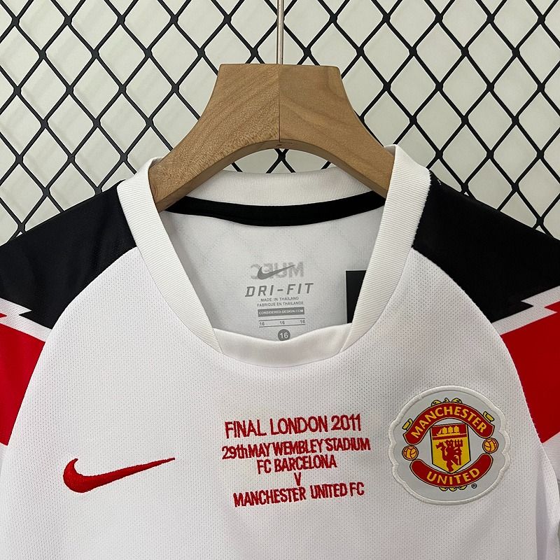 Retro Kids Manchester United 2010-2011 away