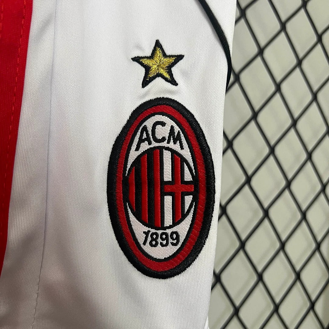Maillot Rétro Enfant AC Milan 2006-2007 extérieur