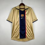Maillot rétro du FC Barcelone 2001-2002 extérieur