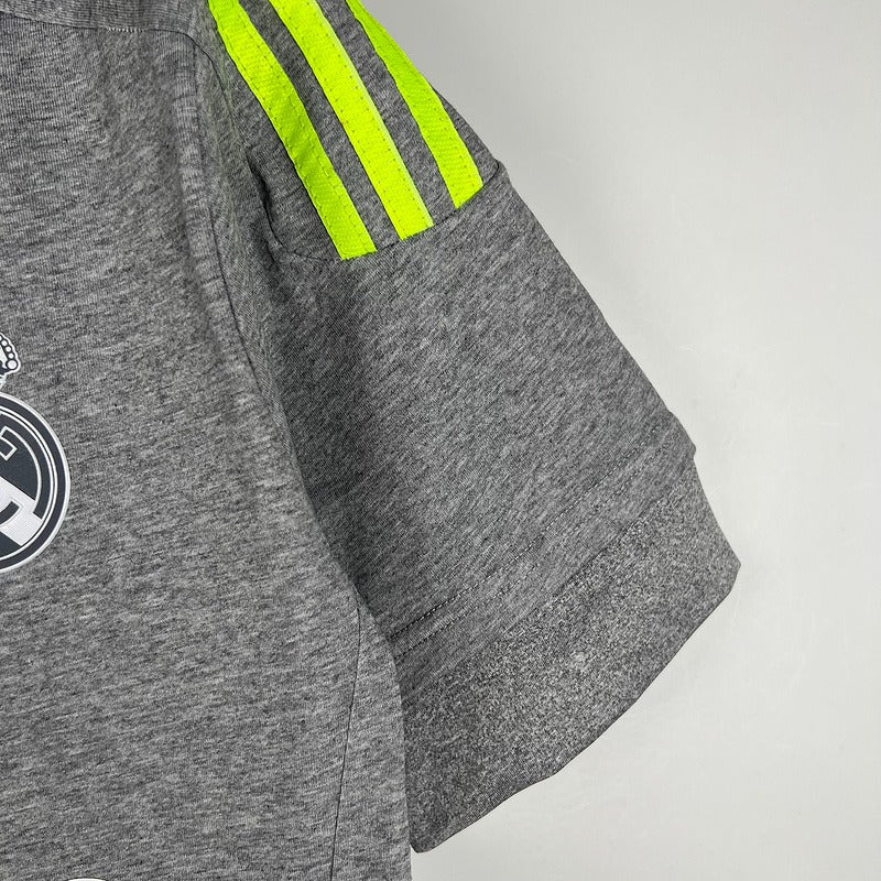 Maillot extérieur rétro Real Madrid 2015-2016