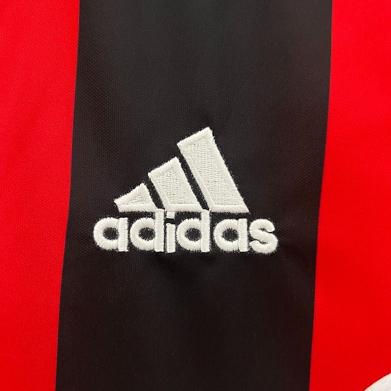 Maillot rétro domicile AC Milan 2001-2002
