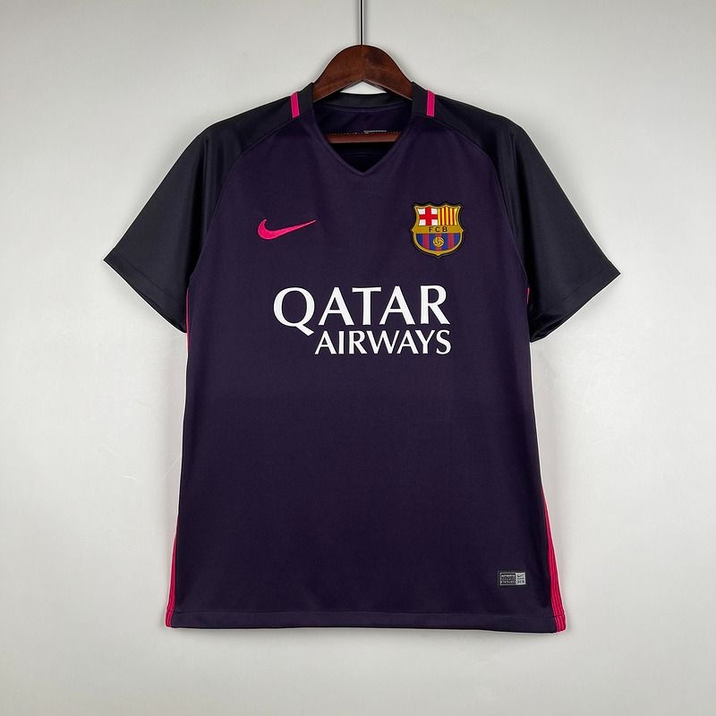 Retro FC Barcelona 2016-2017 away Main image