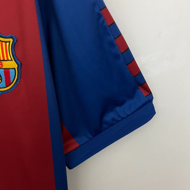 Retro FC Barcelona 1980-1982 home
