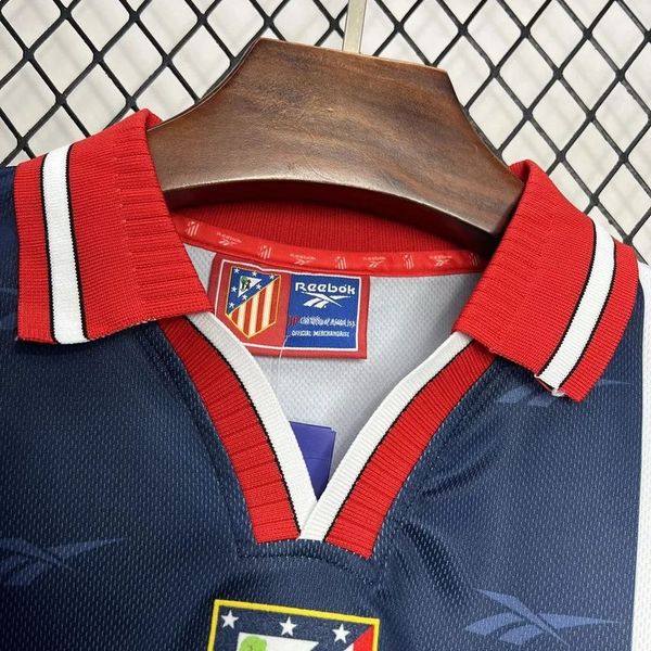 Maillot rétro de l'Atlético de Madrid extérieur 1998-1999