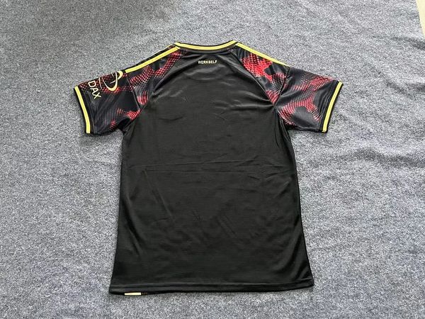 Leverkusen 2025-2026 home Secondary image