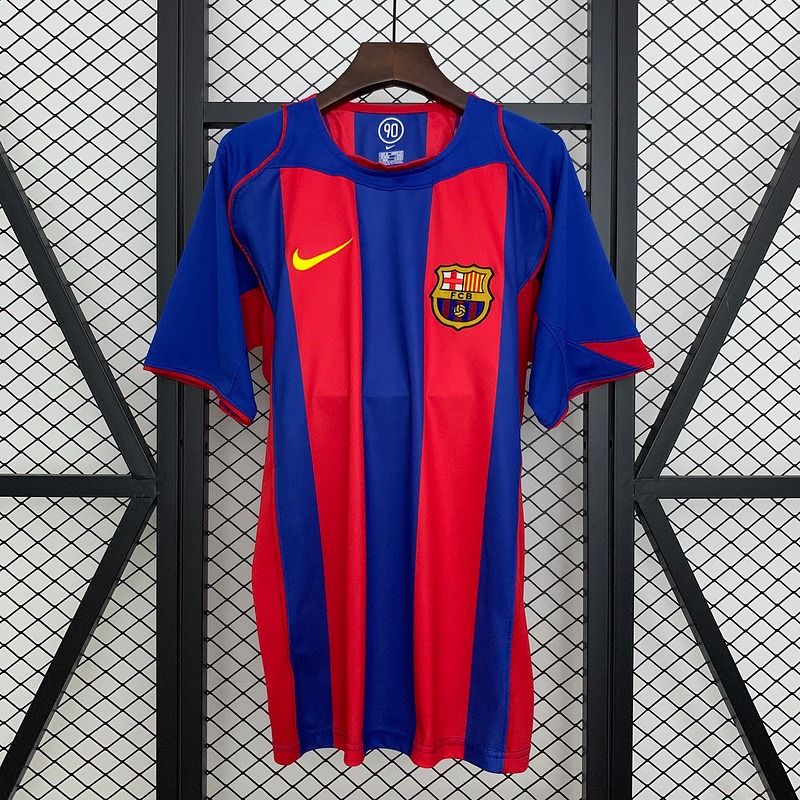 Retro FC Barcelona 2004-2005 home Main image