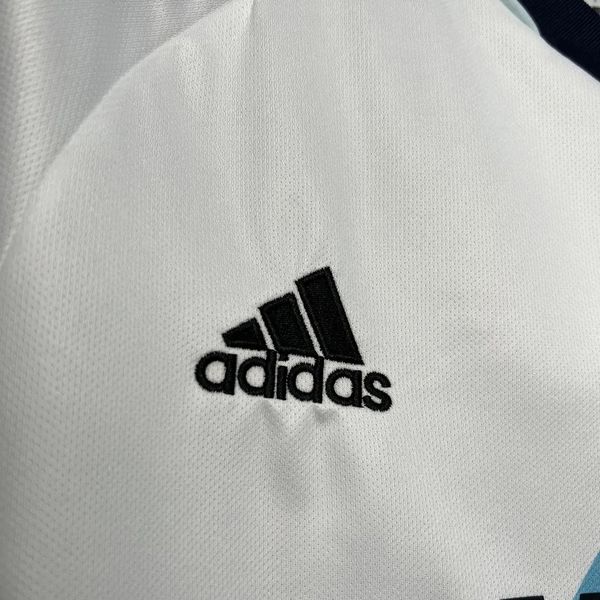 Retro Chelsea FC 2012-2013 away