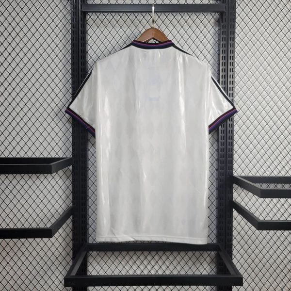 Retro Bayern München 1997-1998 away Secondary image