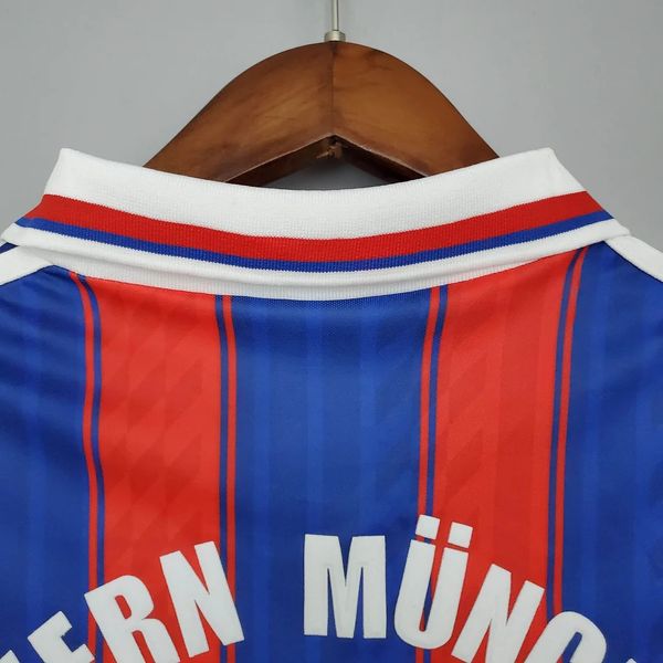 Rétro Bayern Munich domicile 1995-1997