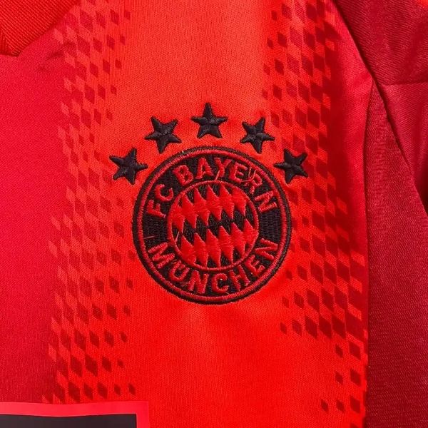 Enfants Bayern Munich domicile 2024-2025