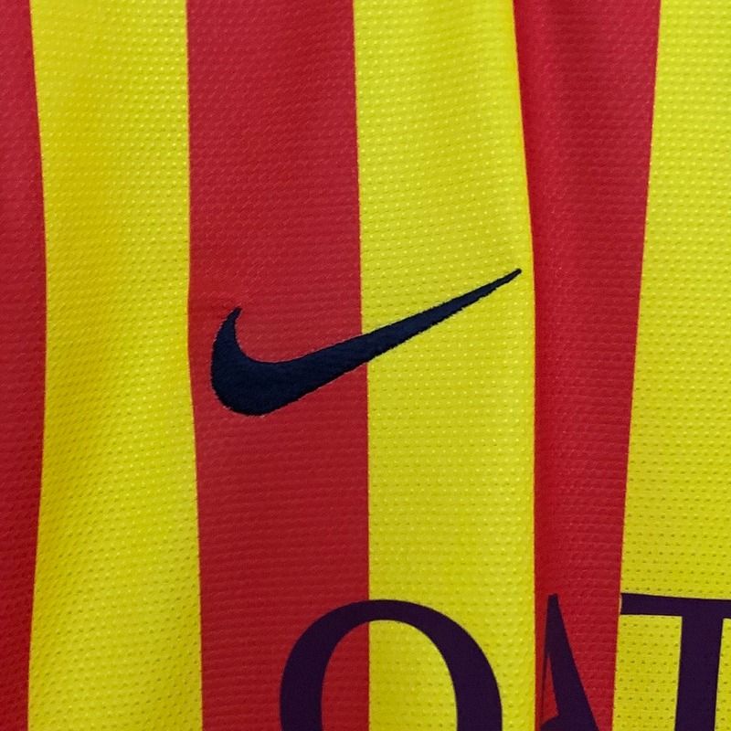 Retro FC Barcelona 2013-2014 away
