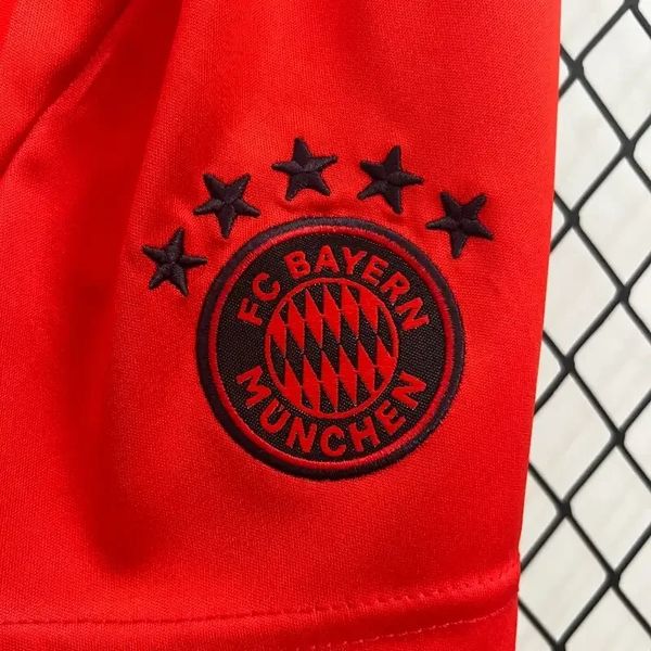 Enfants Bayern Munich domicile 2024-2025
