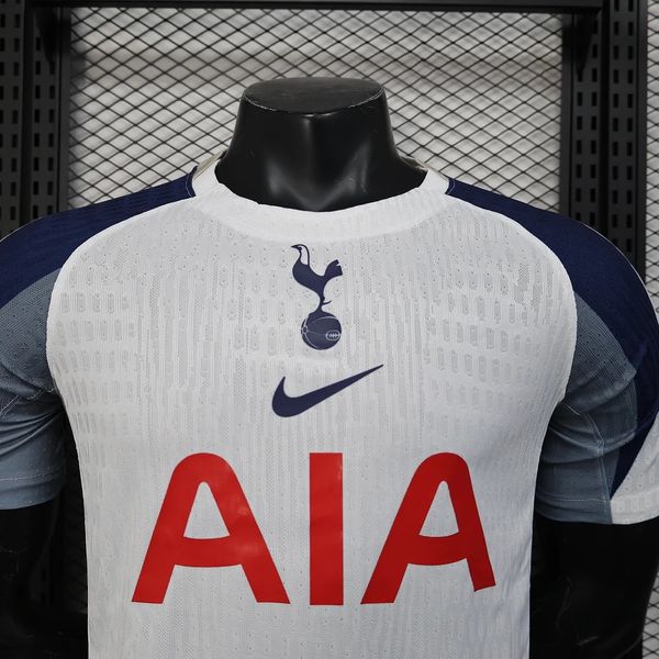Tottenham Hotspur 2025-2026 home player