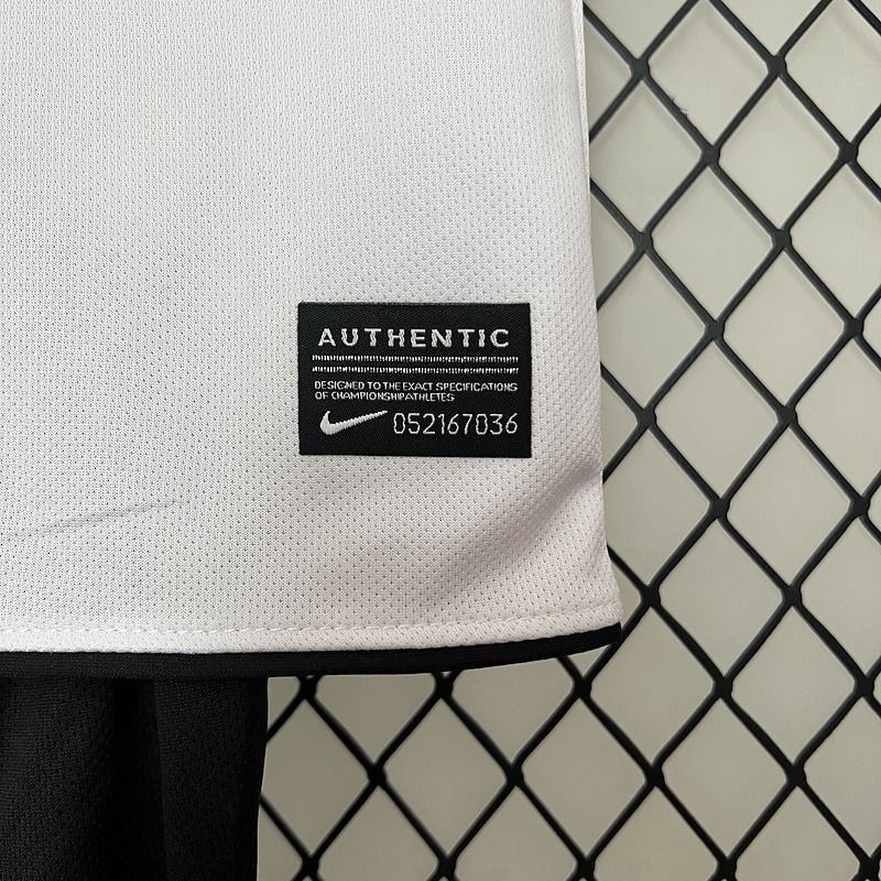 Retro Kids Manchester United 2010-2011 away