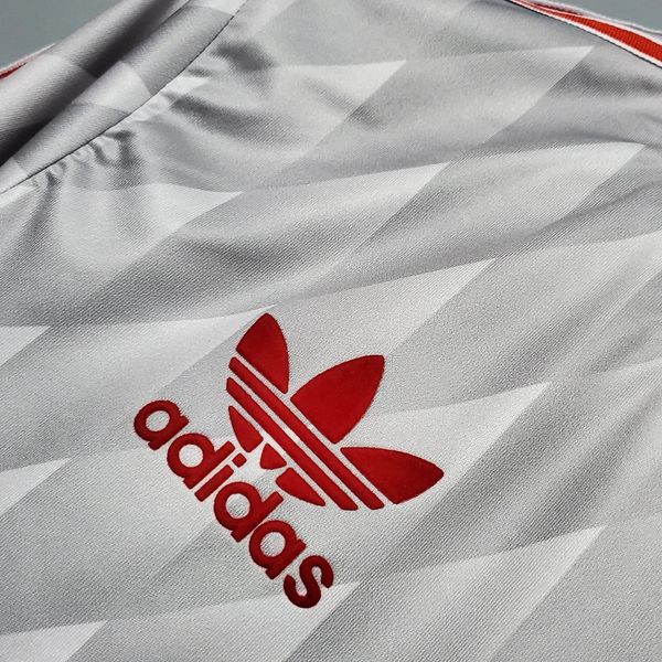 Retro Liverpool FC 1989-1991 away
