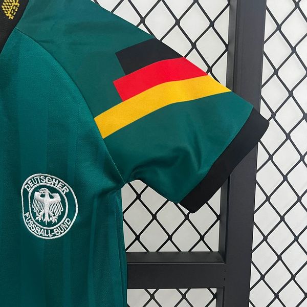 Retro Kids Germany 1992 away