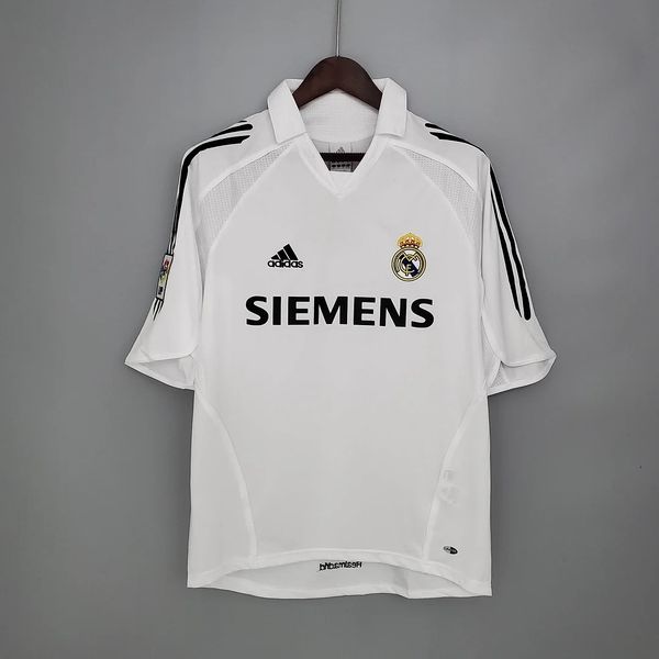 Maillot domicile rétro Real Madrid 2005-2006 Image principale du produit